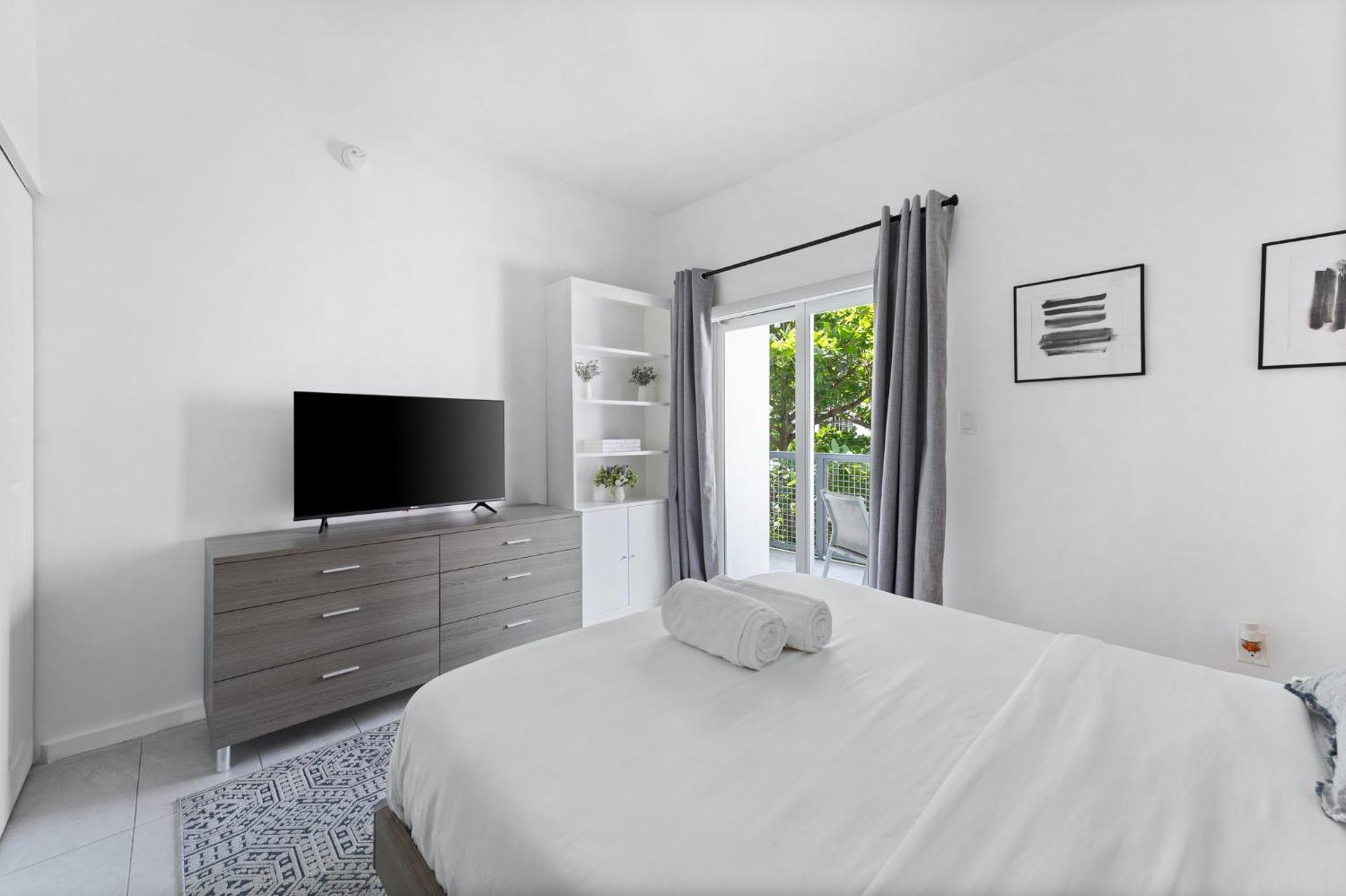 Modern Apartment In Edgewater マイアミ 部屋 写真